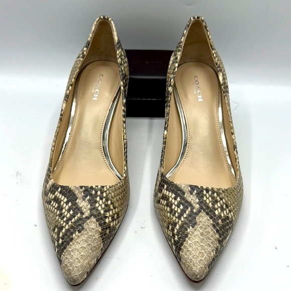 Coach New York Animal print shoes size 8.5 - Picture 1 of 7